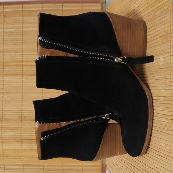 Frye Casey Stud boots - Picture 6 of 15